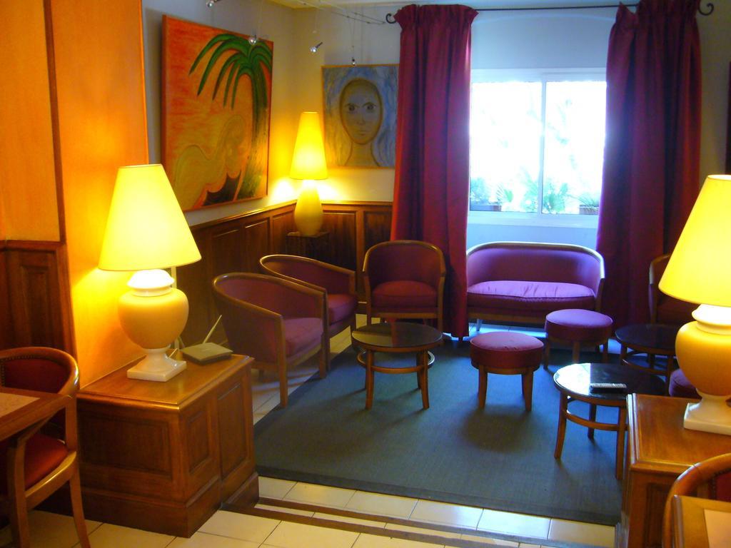 Hôtel Les Palmiers Saint-Tropez Extérieur photo